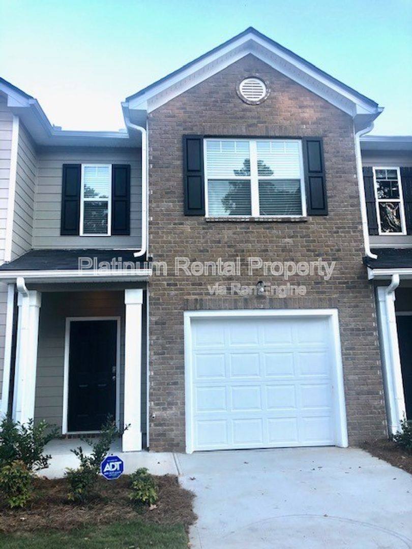 Townhouse for rent at 3488 Brycewood Dr, Decatur, GA 30034