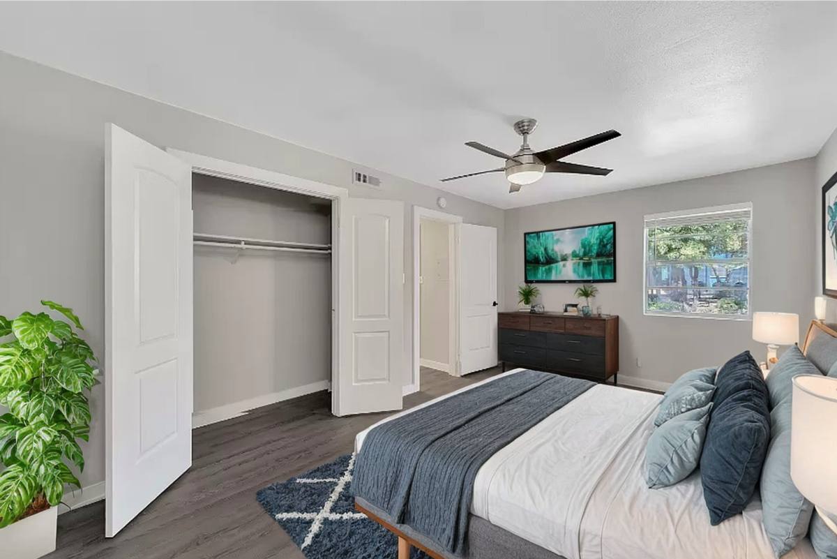Apartment for rent at 5606 N Lamar Blvd, Austin, TX 78751