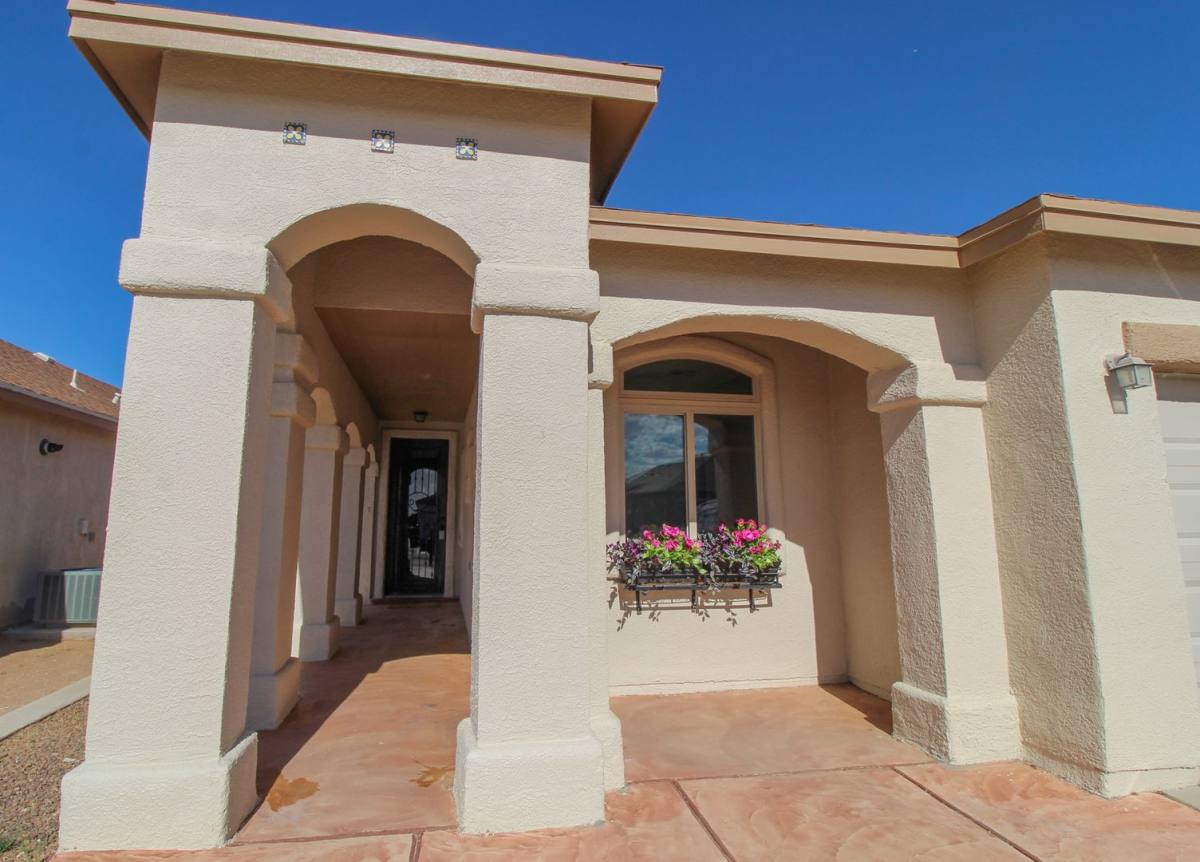 House for rent at 2216 Amber Point Place, El Paso, TX 79938
