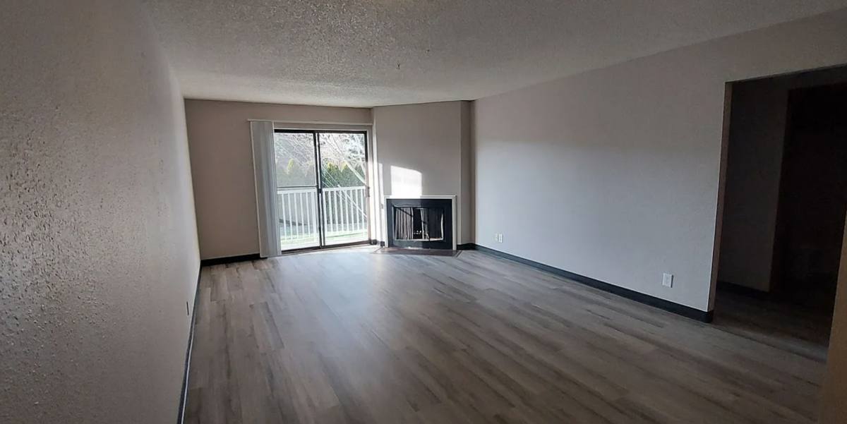 Apartment for rent at 936 24th St, Bellingham, WA 98225