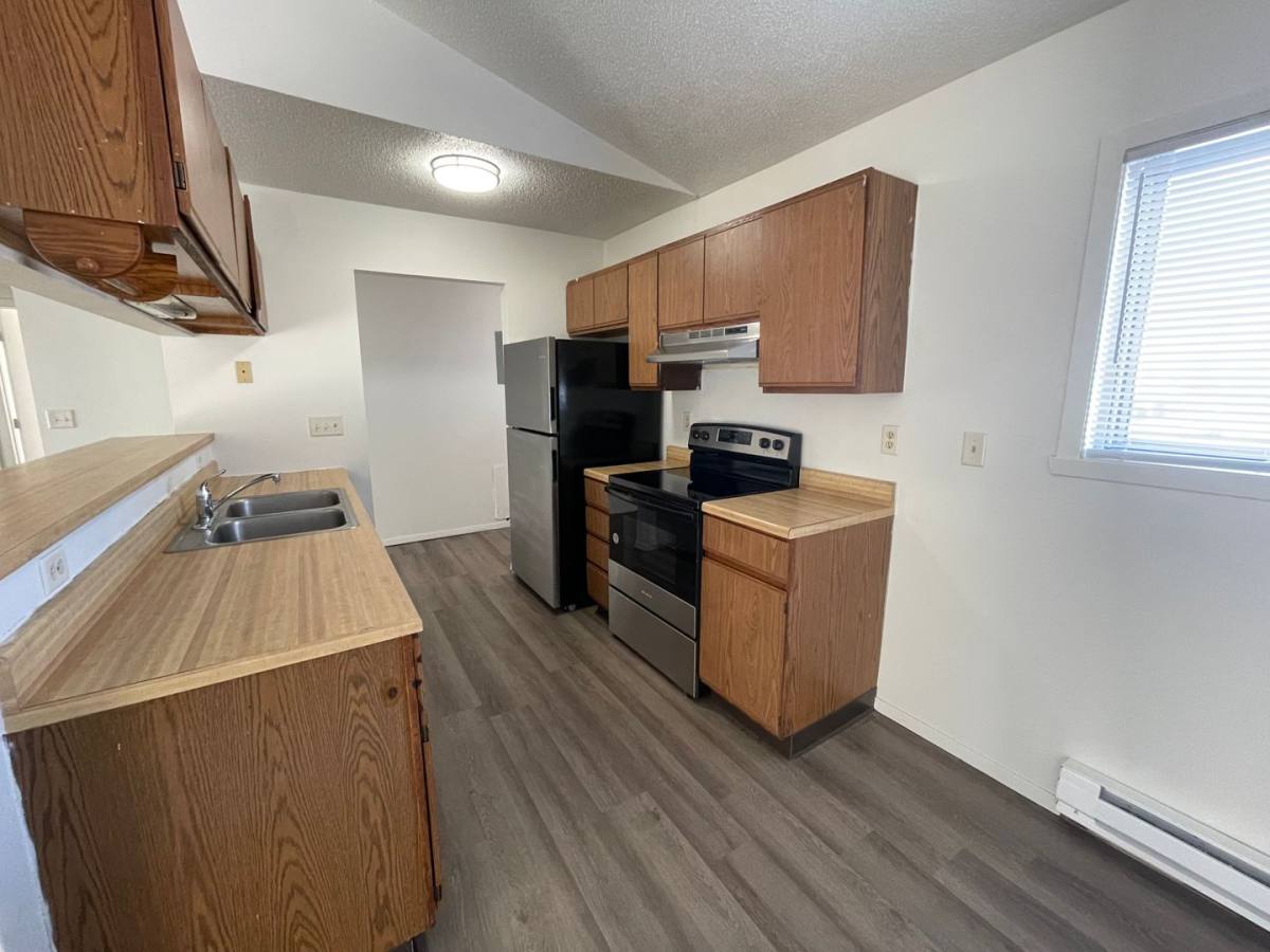 Townhouse for rent at 81C Center St, West Fargo, ND 58078
