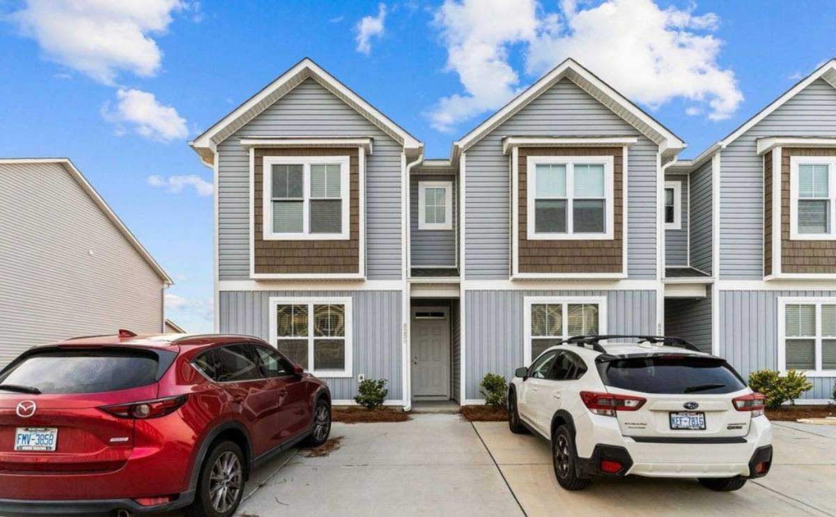 Townhouse for rent at 8250 Paramount Point, Winnabow, NC 28479