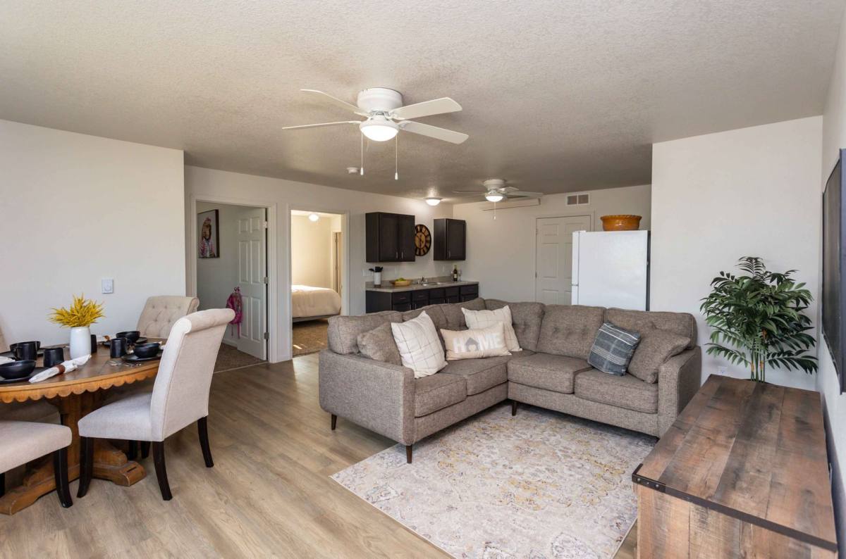 Apartment for rent at 1601 Ellis Dr, Knoxville, IA 50138