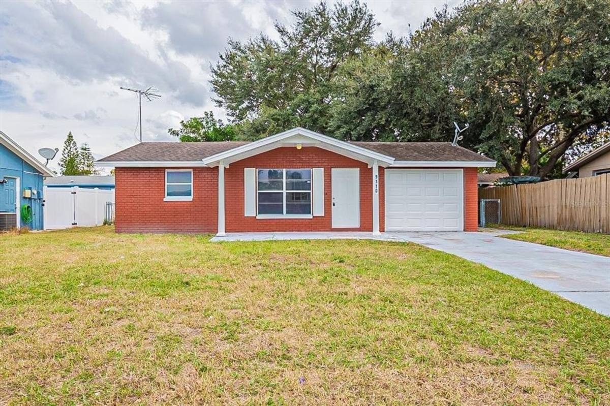 House for rent at 9110 Saint Clair Lane, Port Richey, FL 34668