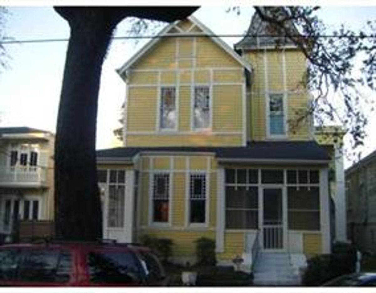 Apartment for rent at 8005-07 St Charles Ave, New Orleans, LA 70118