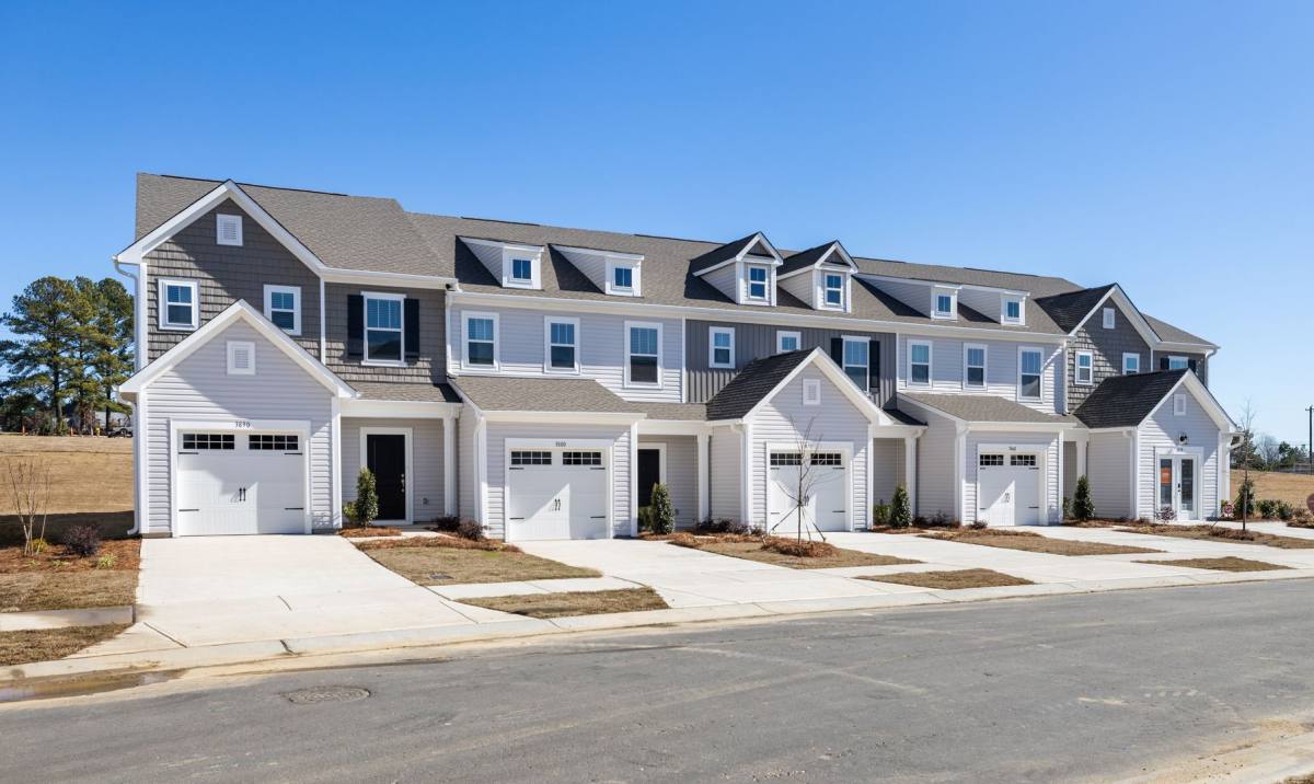 Townhouse for rent at 4445 Mountain Ball Lane, Kannapolis, NC 28083