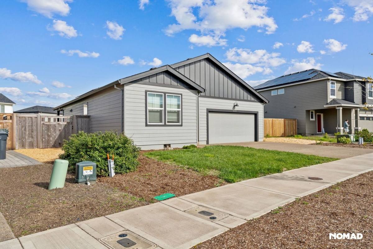 House for rent at 5235 49th Ave NE, Salem, OR 97305