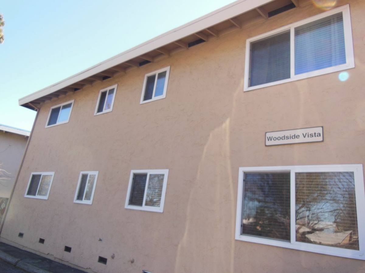 Apartment for rent at 1963 Woodside Rd, Redwood City, CA 94061