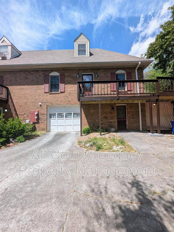 Apartment for rent at 946 Park Place NE, Conyers, GA 30012