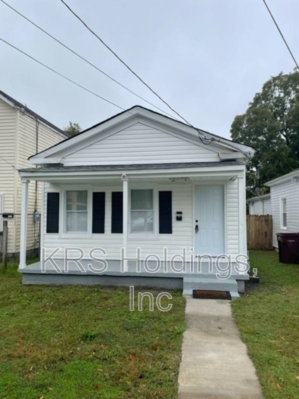 House for rent at 1132 Commerce Ave, Chesapeake, VA 23324