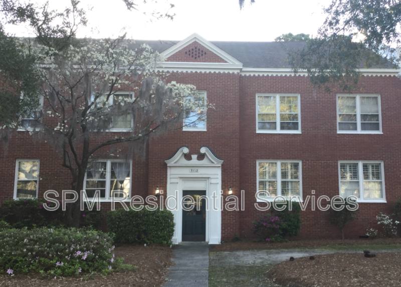 Condo for rent at 2940 Oleander Dr #E10, Wilmington, NC 28403