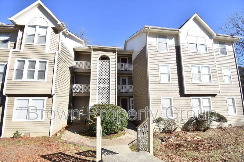 Condo for rent at 1022 Wood Creek Dr #3, Fayetteville, NC 28314