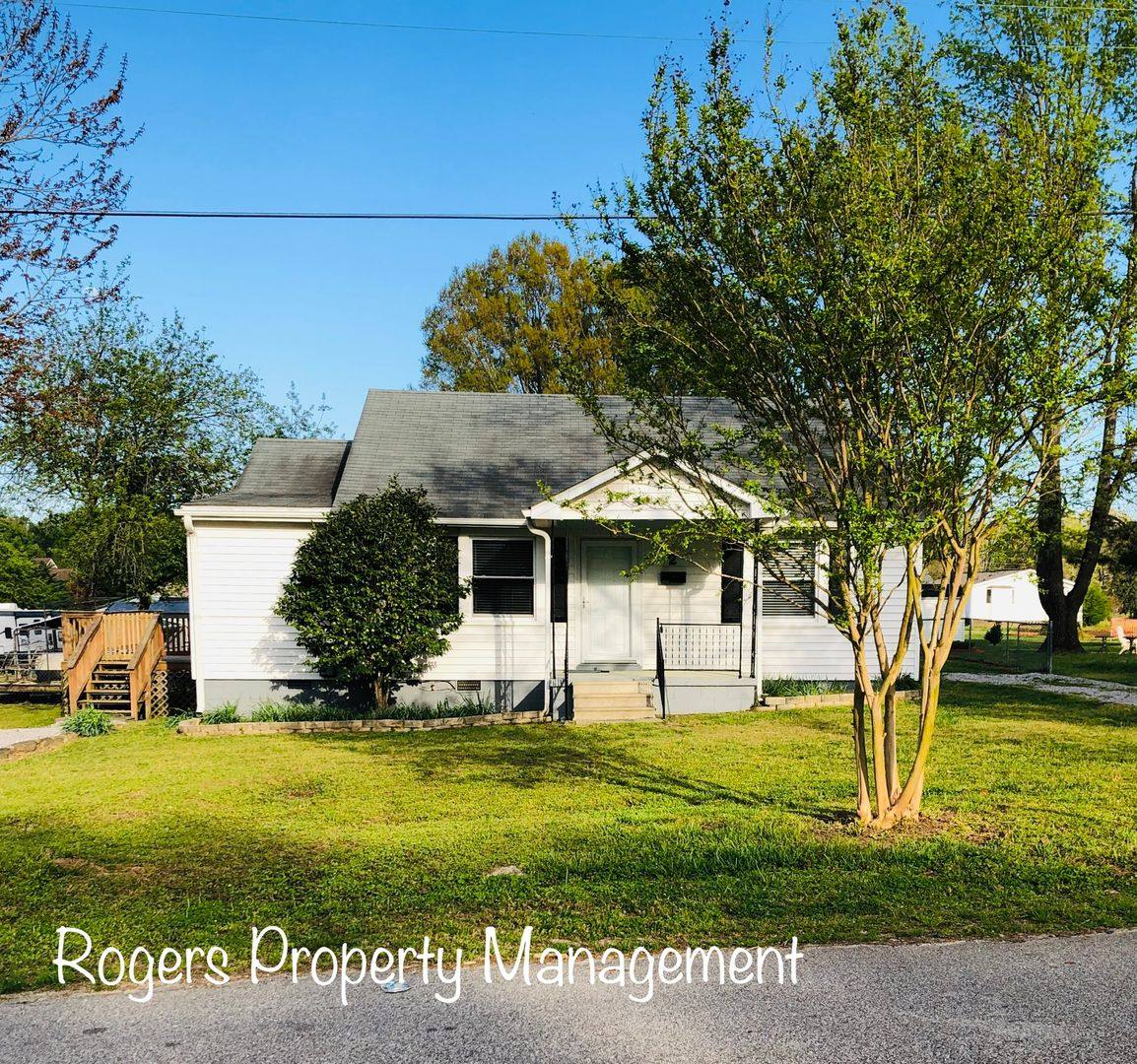 House for rent at 2 Dover St, Franklinton, NC 27525