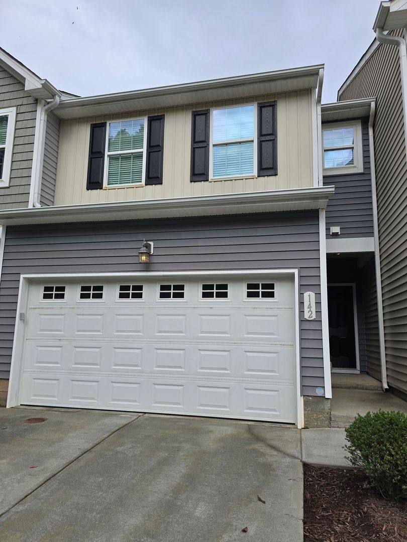 Townhouse for rent at 142 Cobalt Creek Way, Holly Springs, NC 27540