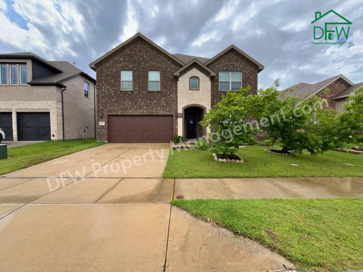 House for rent at 8217 Spruce Meadows Dr, Keller, TX 76244