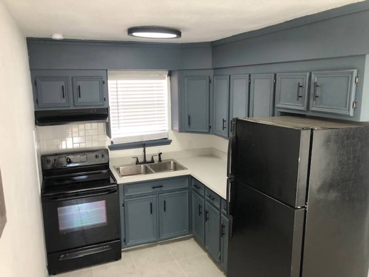 Apartment for rent at 707 N Keralum Ave, Mission, TX 78573