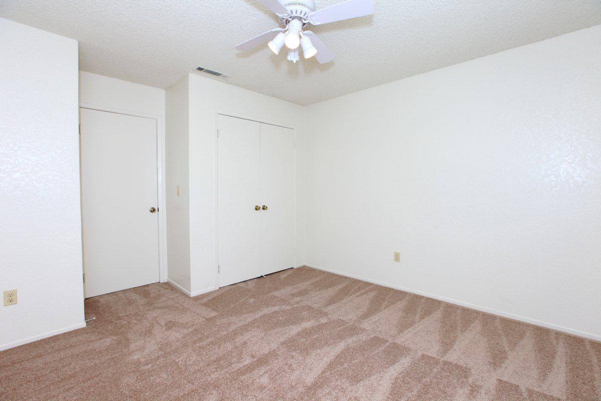 Apartment for rent at 505 Villa Ave, Clovis, CA 93612