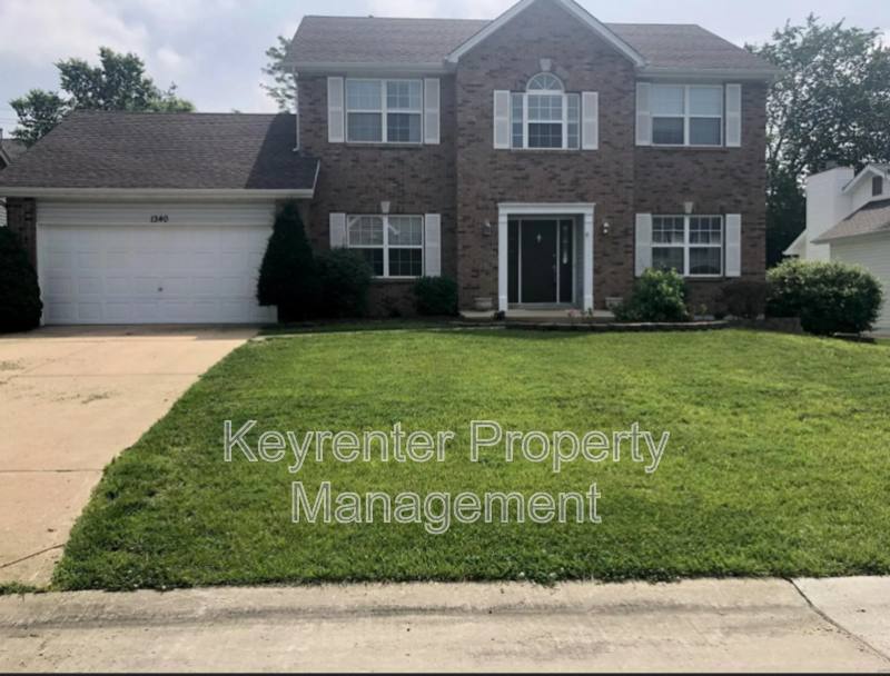 House for rent at 1340 Norwood Hills Dr, O Fallon, MO 63366