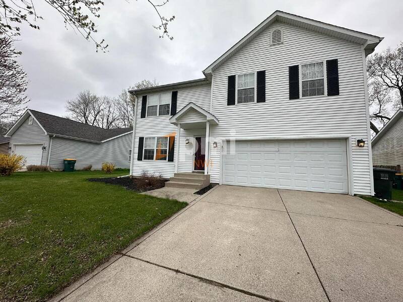 House for rent at 1212 Pine Creek Rd, Valparaiso, IN 46383