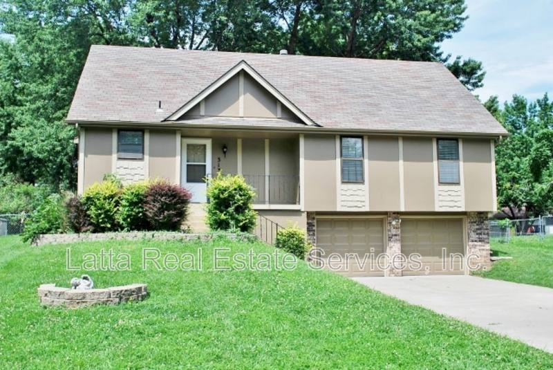 House for rent at 313 SE Alice St, Blue Springs, MO 64014