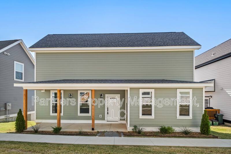 House for rent at 3068 W Salida Lane, Fayetteville, AR 72704