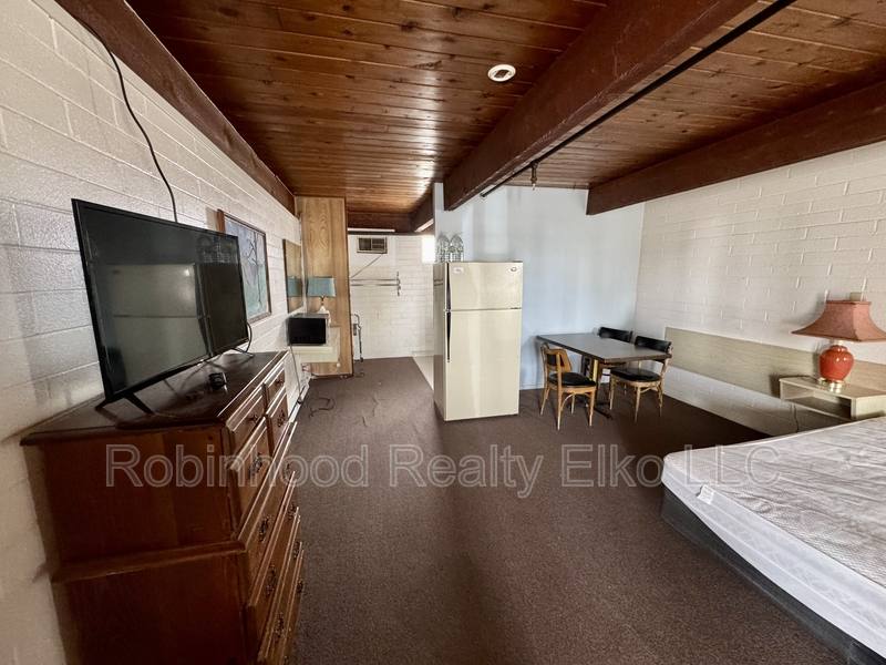 Apartment for rent at 340 6th St #10, Wells, NV 89835