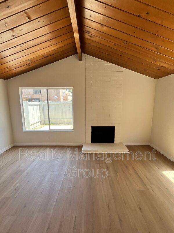 Apartment for rent at 4283 51st St, San Diego, CA 92115