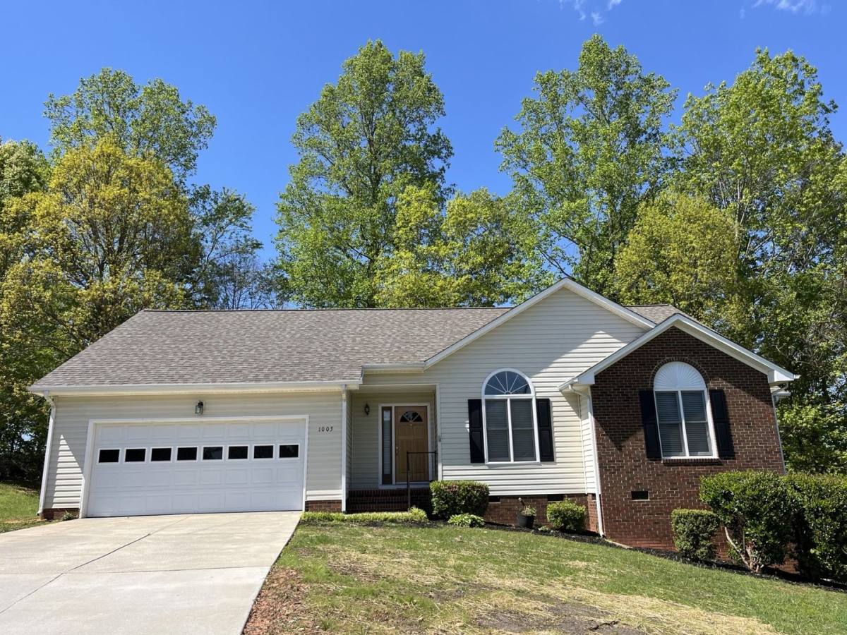 House for rent at 1003 Pine Ridge Court, Burlington, NC 27217