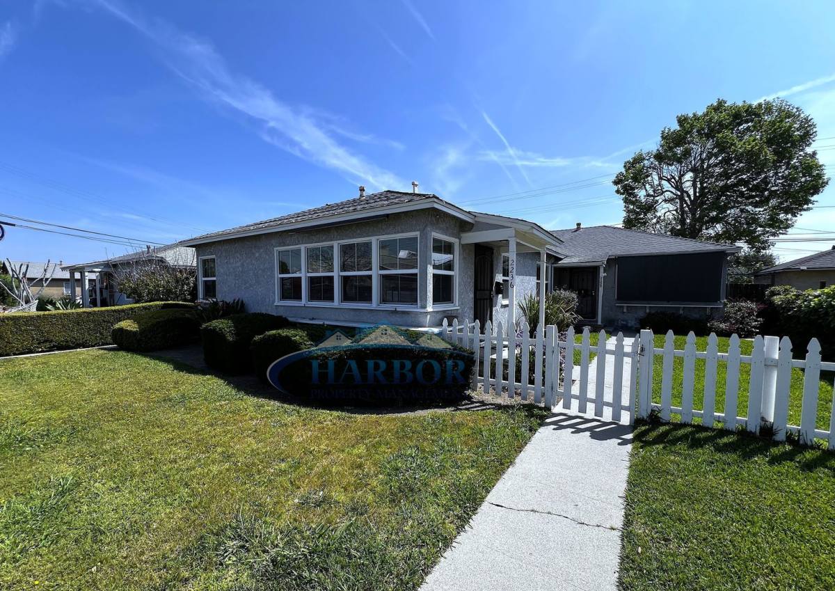 House for rent at 2236 Argonne Ave, Long Beach, CA 90815