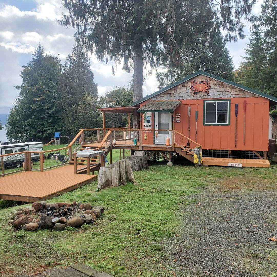 House for rent at 511 Forest Dr, Brinnon, WA 98320