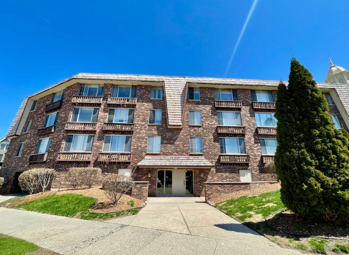 Apartment for rent at 2636 S Logan Ave, Milwaukee, WI 53207