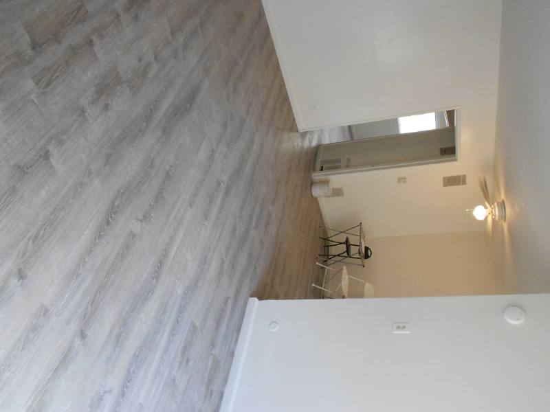 Apartment for rent at 4702 W 17th St, Los Angeles, CA 90019