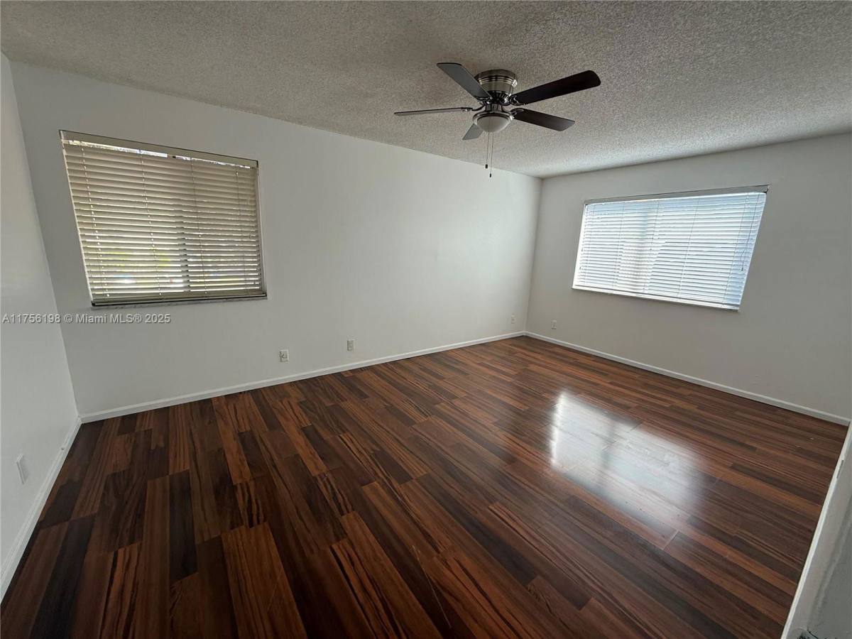 Townhouse for rent at 2125 NW 57th Ave #15E, Fort Lauderdale, FL 33313