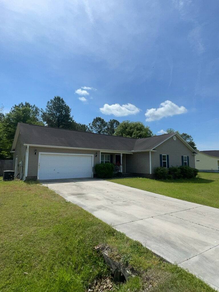 House for rent at 286 Brookstone Way, Jacksonville, NC 28546