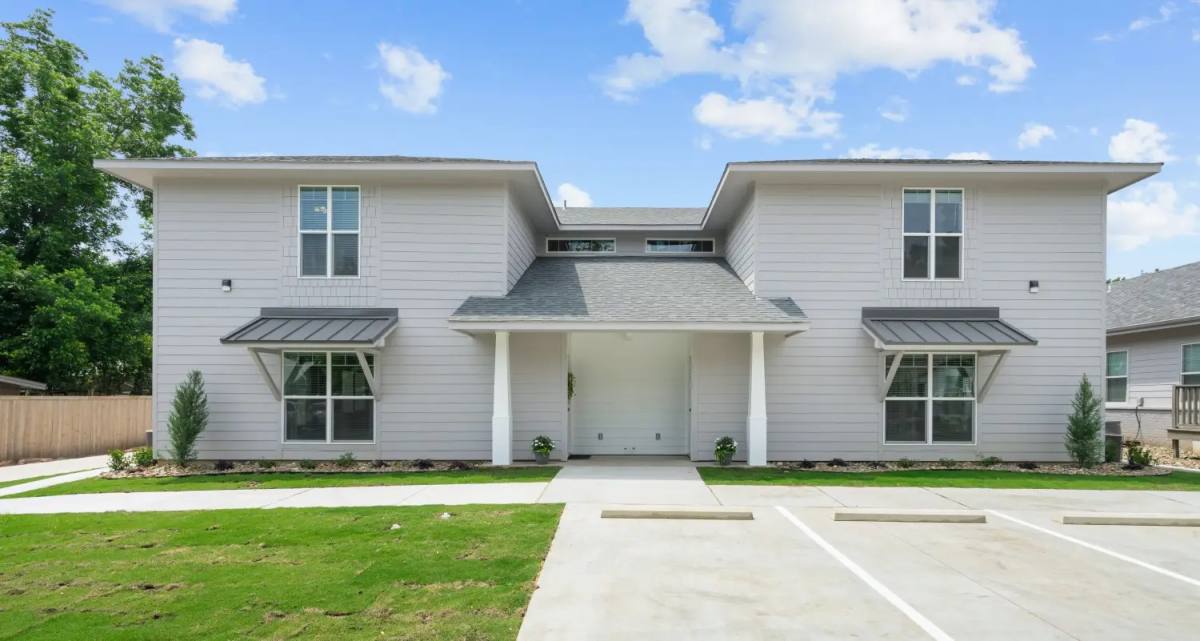 Apartment for rent at 110 Glover St #F, Sulphur Springs, TX 75482