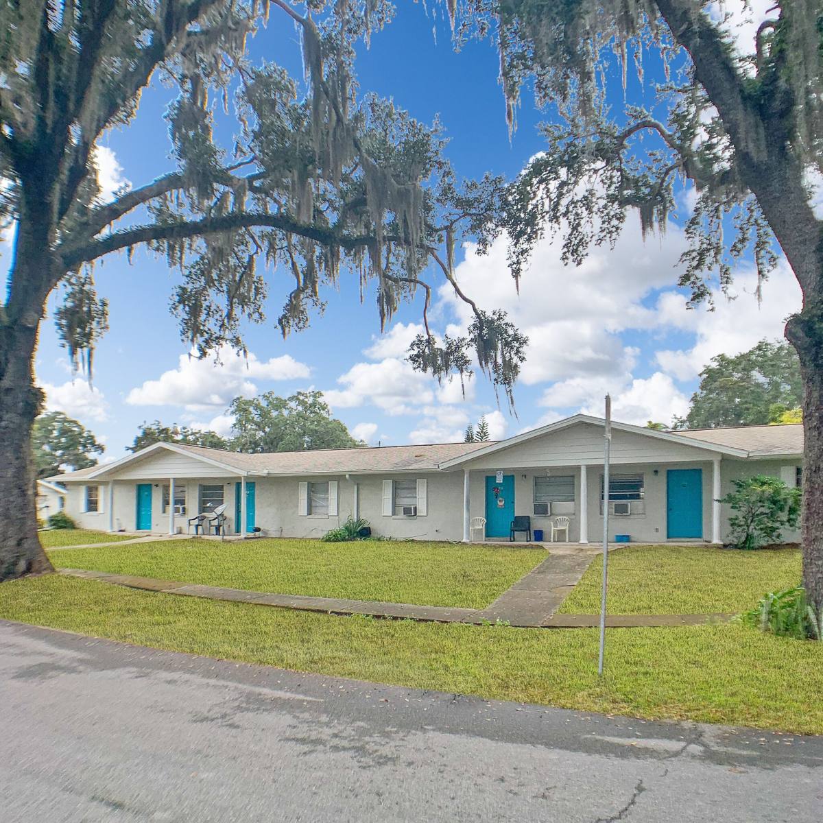 Apartment for rent at 200 Church St, Leesburg, FL 34748
