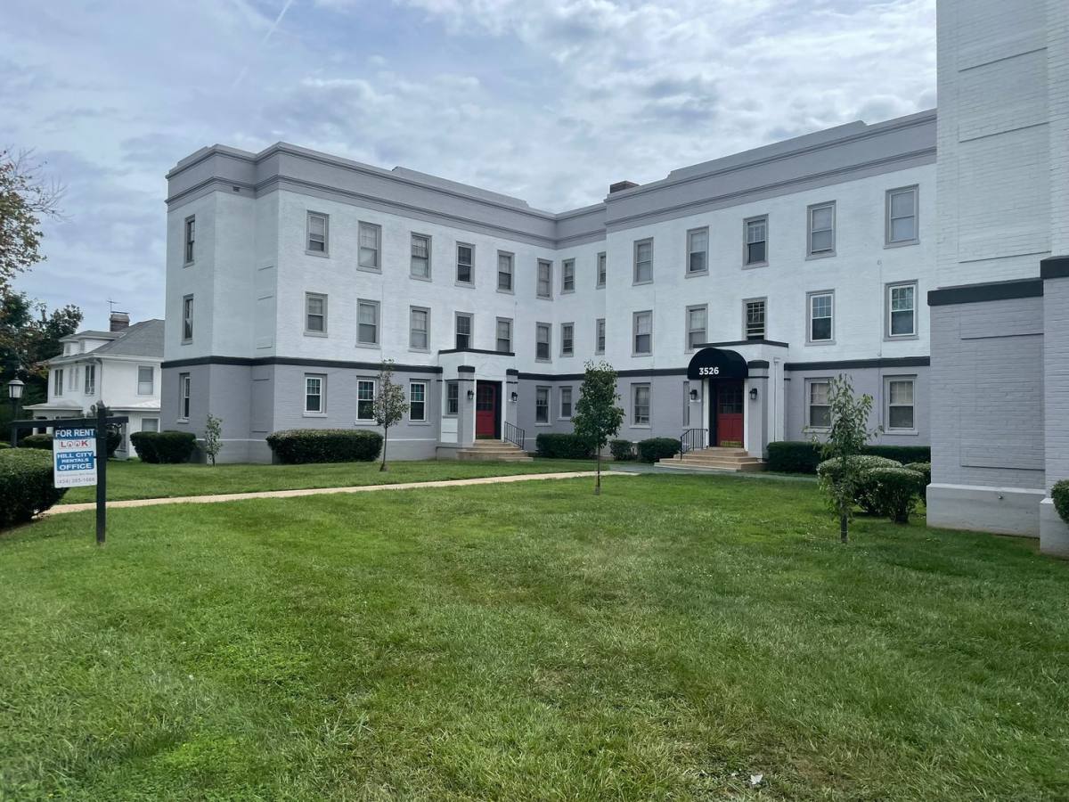 Apartment for rent at 3526 Fort Ave, Lynchburg, VA 24501