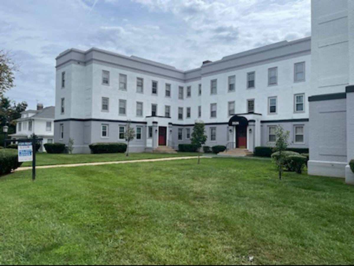 Apartment for rent at 3526 Fort Ave, Lynchburg, VA 24501
