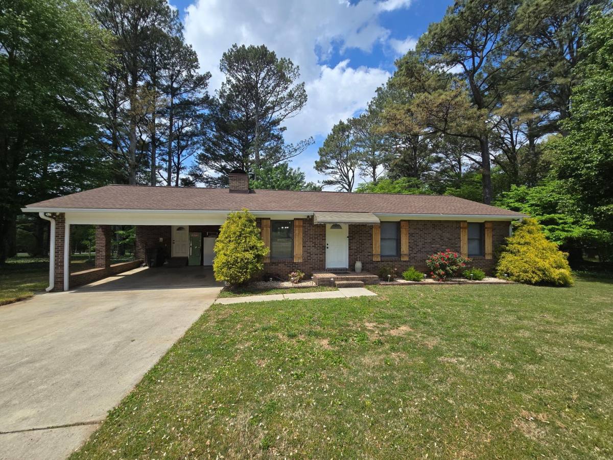 House for rent at 112 Jacque Jim Dr NE, Huntsville, AL 35810