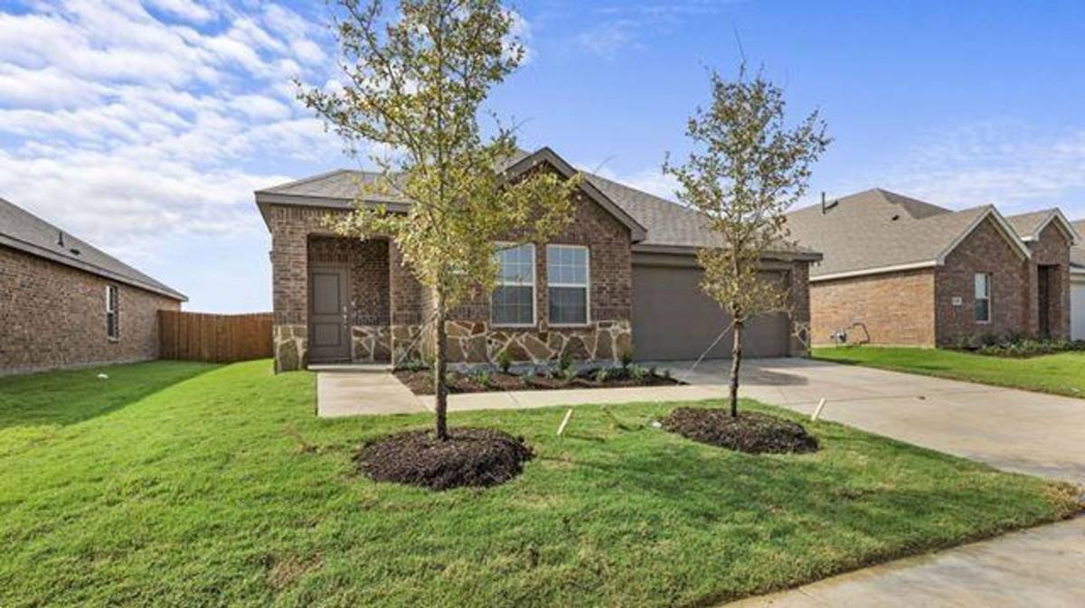 House for rent at 4028 Savoy Way, McKinney, TX 75071