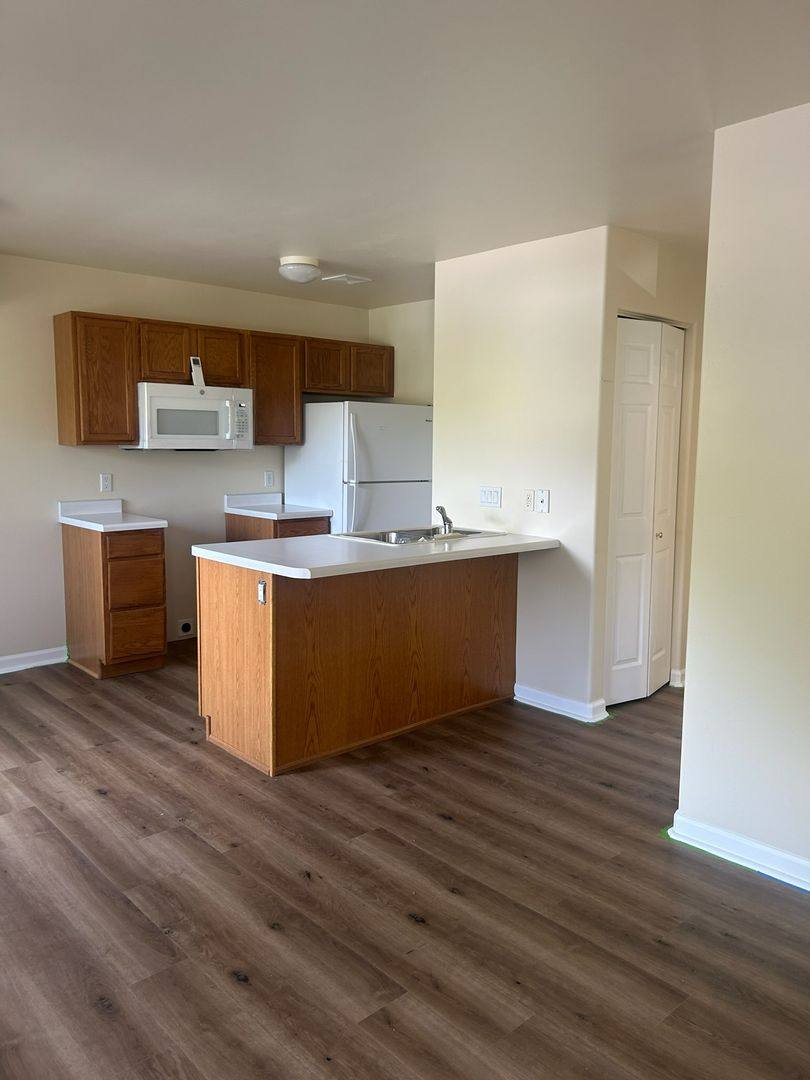Apartment for rent at 140 County Rd, Glenwood Springs, CO 81601