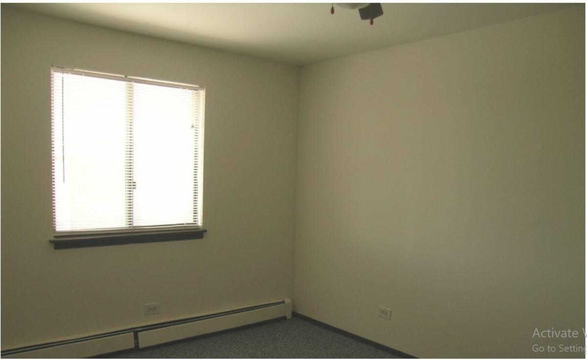 Apartment for rent at 250 Yates, Calumet City, IL 60409