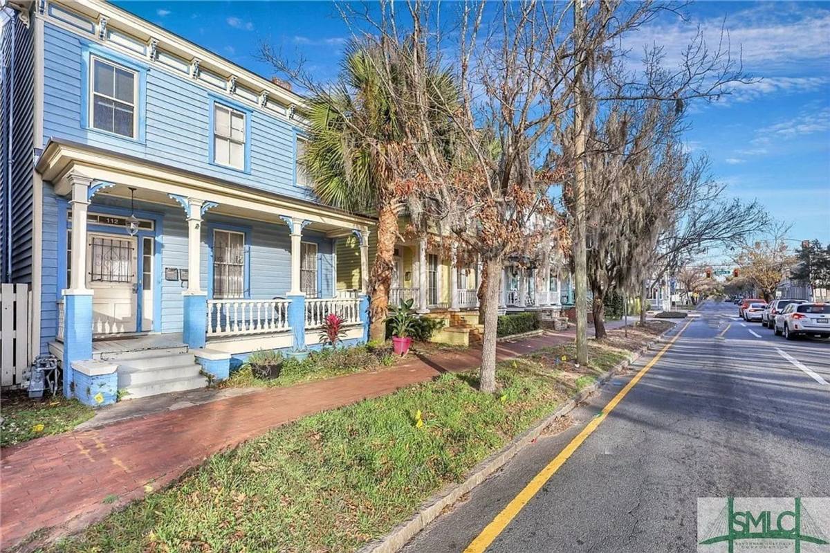 Apartment for rent at 112 E Anderson, Savannah, GA 31401
