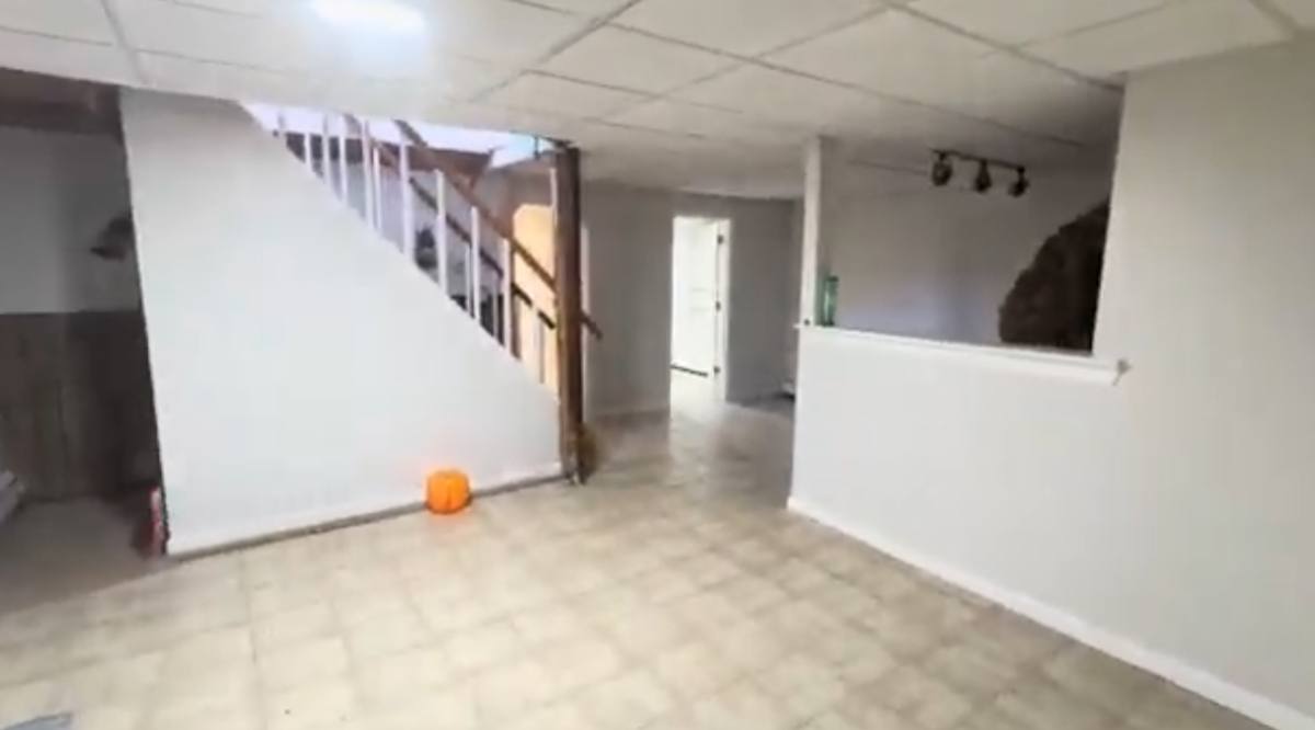 House for rent at 824 Seaman Ave, Beachwood, NJ 08722