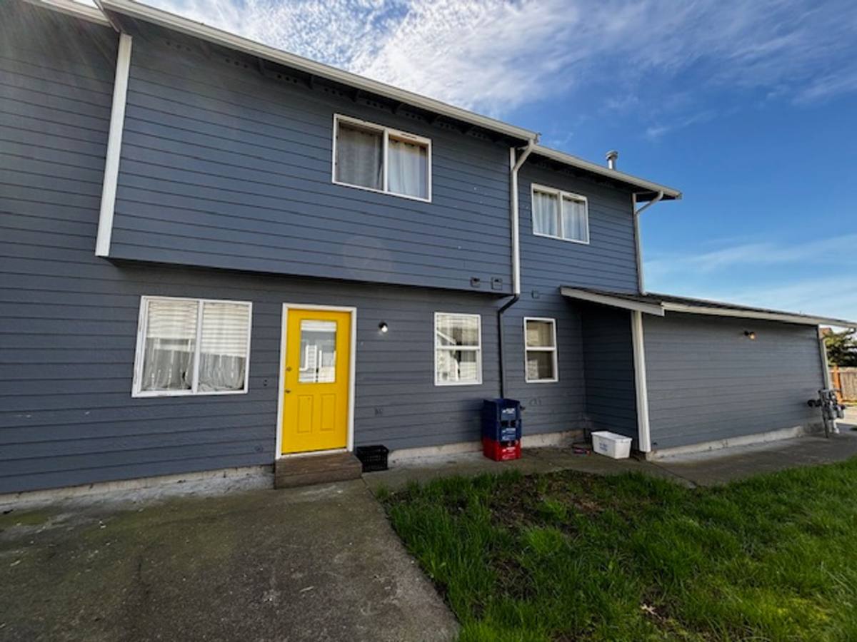 Townhouse for rent at 2215 Xenia Lane, Bellingham, WA 98226