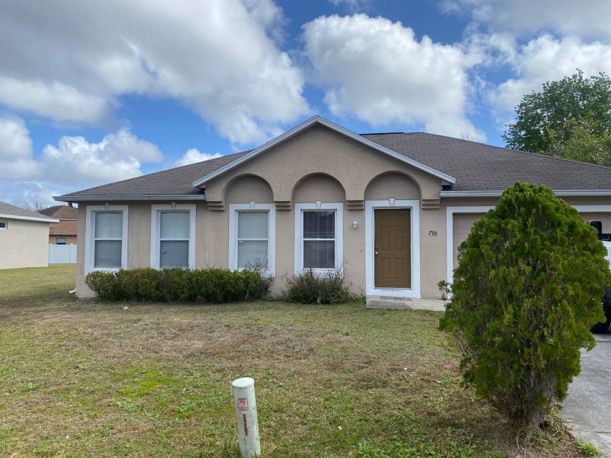 House for rent at 755 Palaiseau Court, Kissimmee, FL 34759