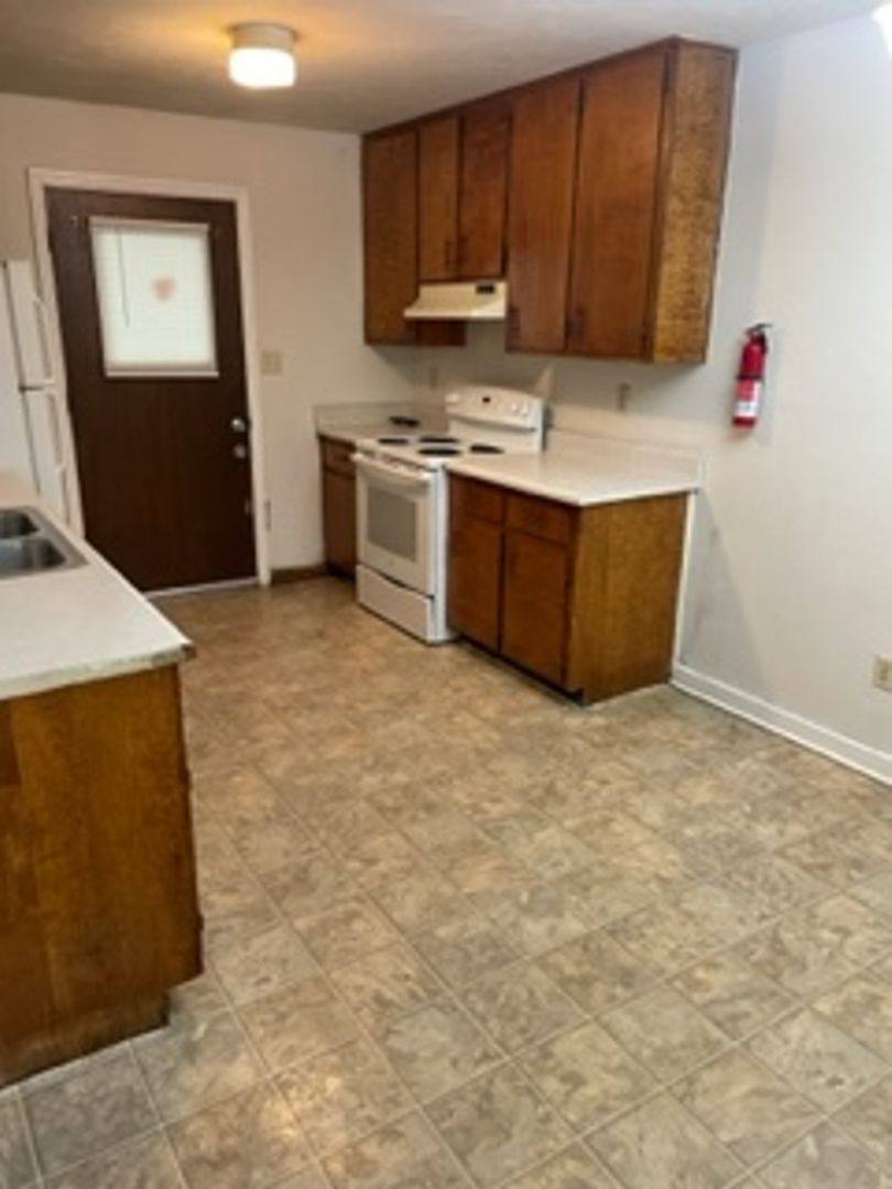Apartment for rent at 2914 Greenon Lane, Tallahassee, FL 32304