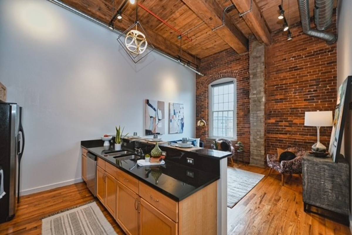 Apartment for rent at 1350 Rosa L Parks Blvd #412, Nashville, TN 37208
