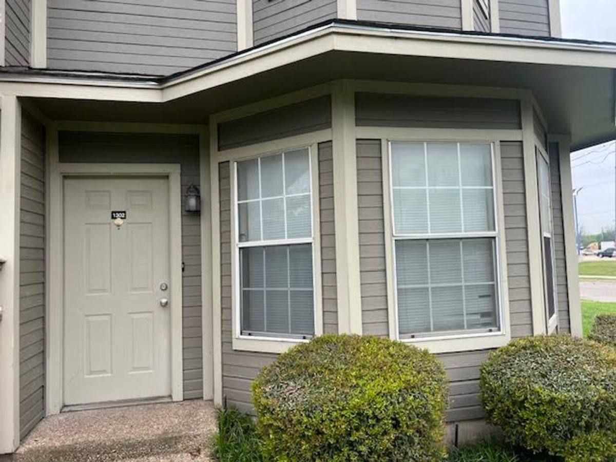 House for rent at 1302 Park Ave, Waco, TX 76706