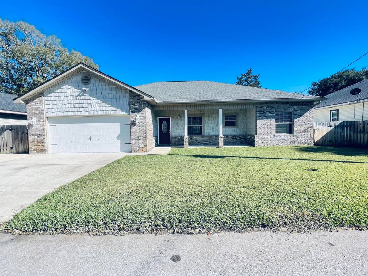 House for rent at 807 Dawes Rd, Fort Walton Beach, FL 32547